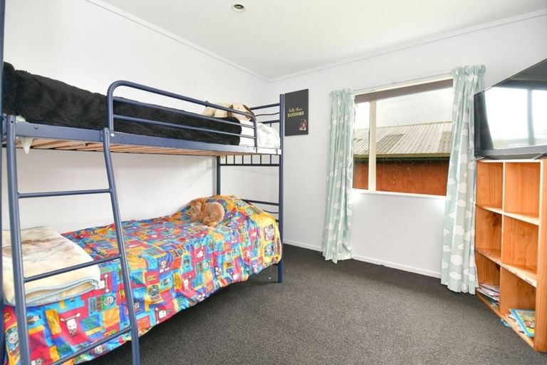 Photo of property in 1/55c Springs Road, Parakai, 0830