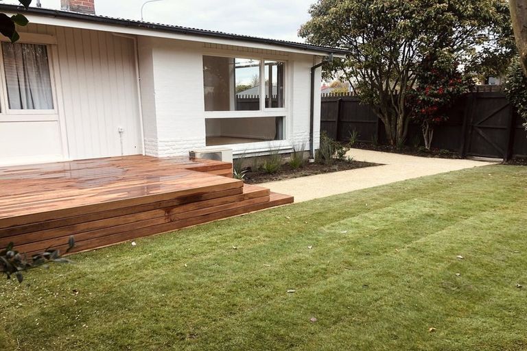 Photo of property in 1/28 Clyde Road, Upper Riccarton, Christchurch, 8041