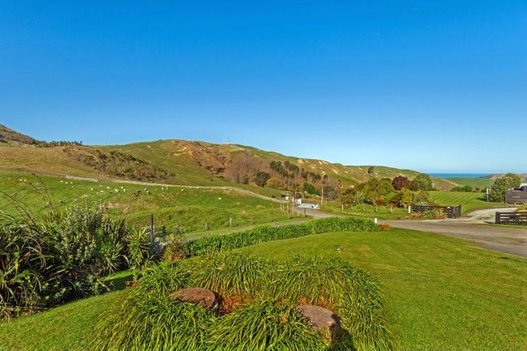 Photo of property in 151 Wheatstone Road, Wainui, Gisborne, 4073
