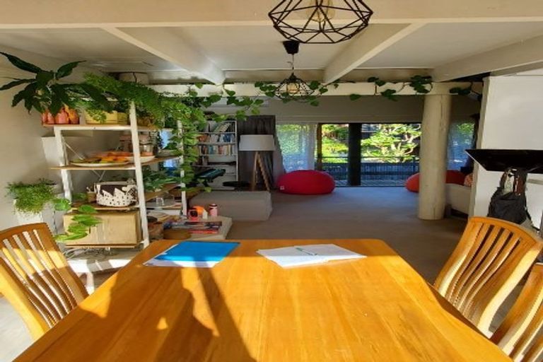 Photo of property in 2/11 Long Bay Drive, Torbay, Auckland, 0630