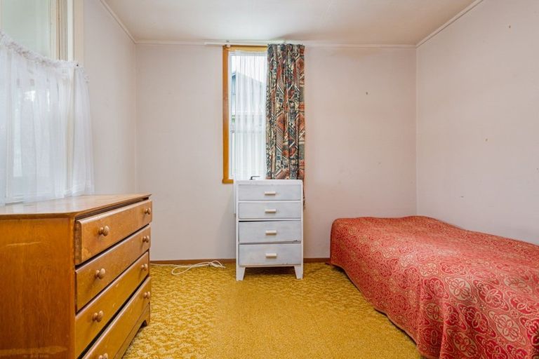 Photo of property in 7 Hartley Street, Foxton Beach, Foxton, 4815