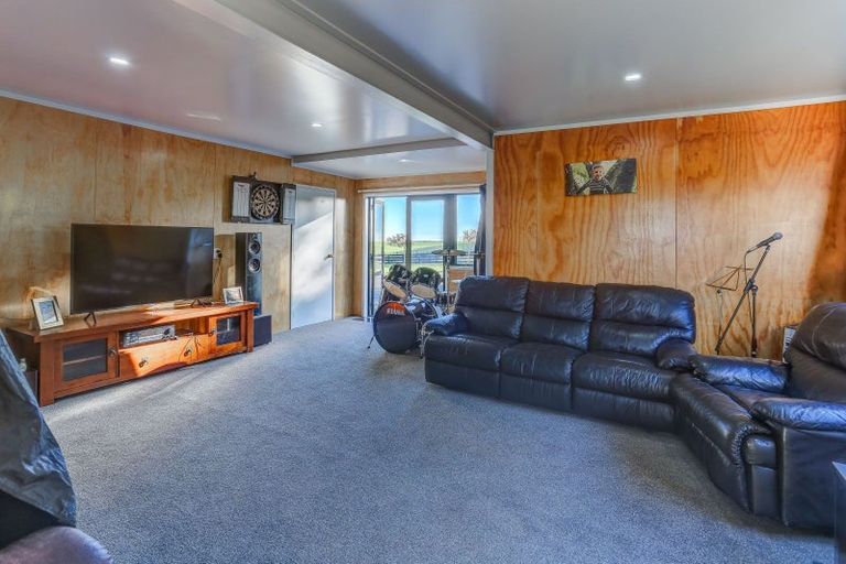 Photo of property in 135 Ngarino Road, Kai Iwi, Whanganui, 4574