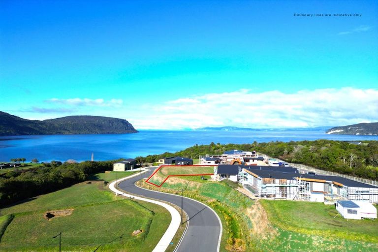 Photo of property in 7 Oakleaf Lane, Kinloch, 3377