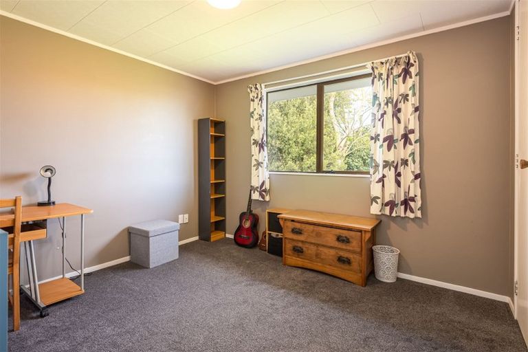 Photo of property in 1/25 Cicada Place, Hei Hei, Christchurch, 8042