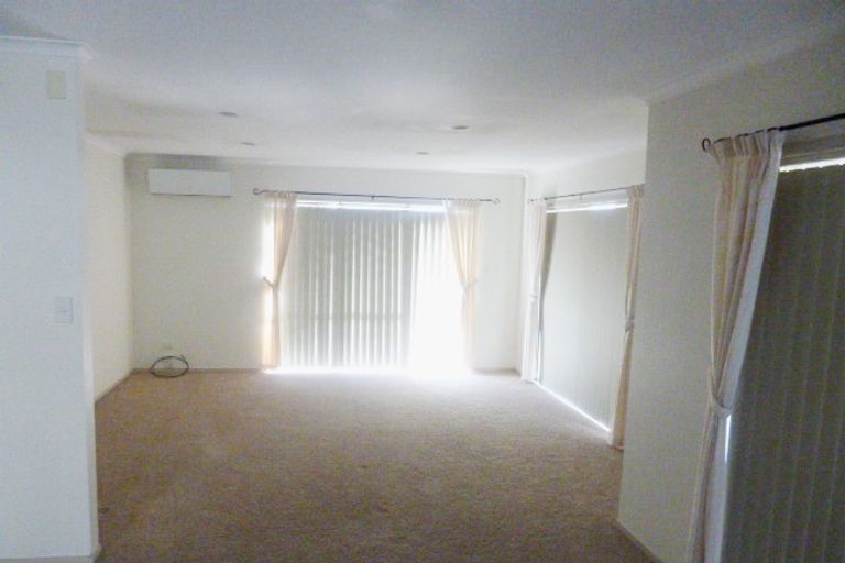 Photo of property in 15 Peregrine Place, Welcome Bay, Tauranga, 3112