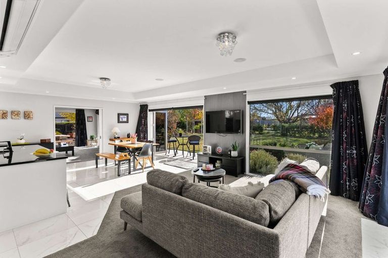 Photo of property in 7 Teviotview Place, Amberley, 7410