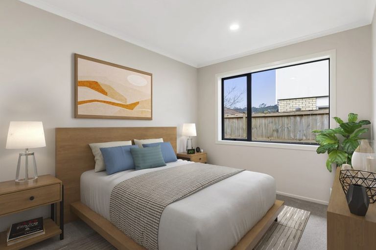 Photo of property in 12 Elwyn Close, Flat Bush, Auckland, 2016