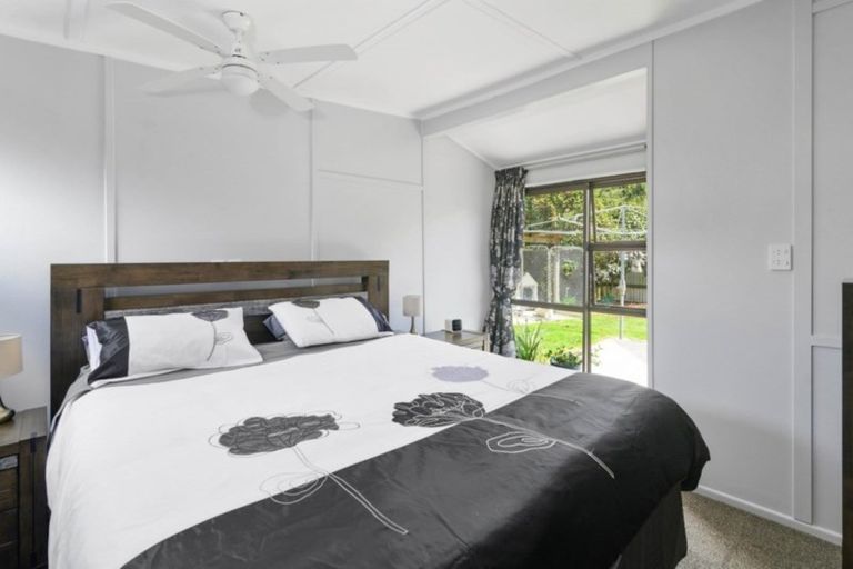 Photo of property in 6a Hermes Place, Sunnybrook, Rotorua, 3015