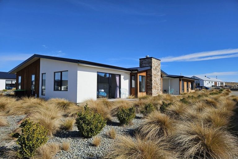 Photo of property in 23 Andrew Don Drive, Lake Tekapo, 7999