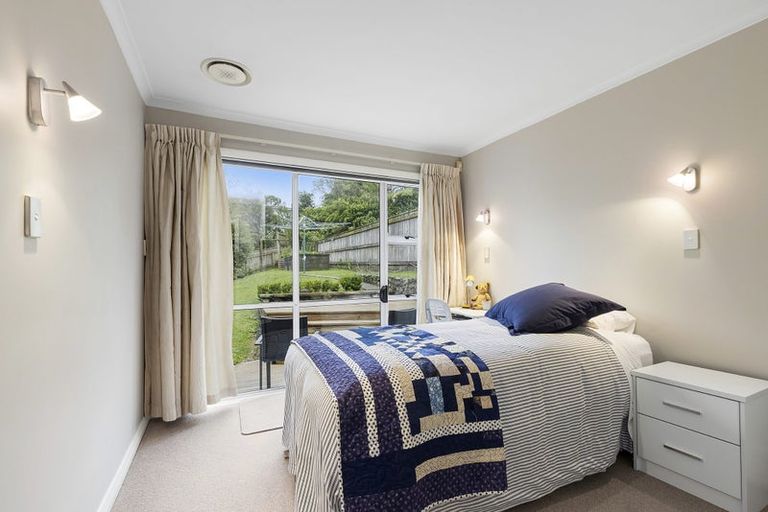 Photo of property in 13 Kowhai Street, Tawa, Wellington, 5028