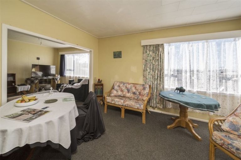 Photo of property in 34 Stafford Street, Patea, 4520