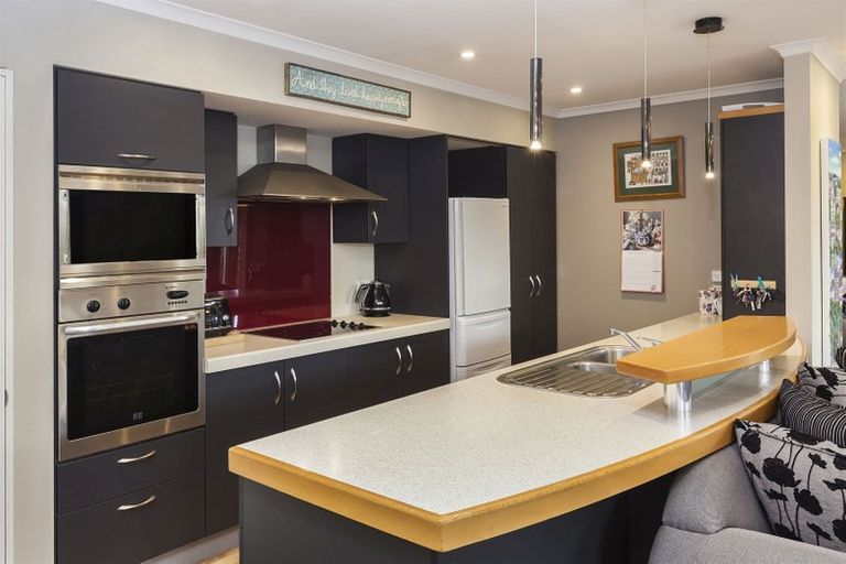 Photo of property in 5 Village Lane, Halswell, Christchurch, 8025