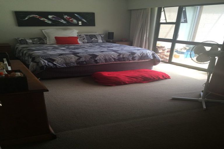 Photo of property in 72 Ridge Road, Howick, Auckland, 2014