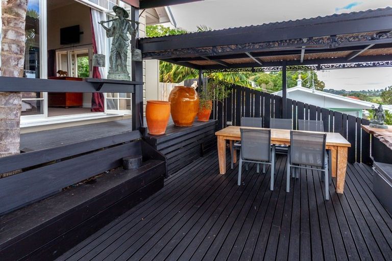 Photo of property in 107 Brunton Crescent, Thames, 3500