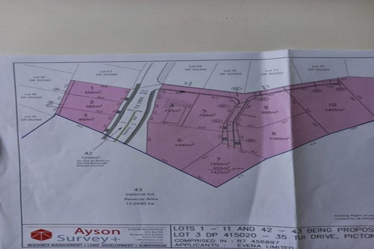 Photo of property in 2 Raukura Rise, Picton, 7220