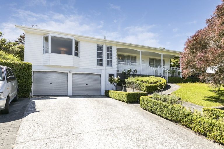 Photo of property in 3 Waterford Drive, Churton Park, Wellington, 6037