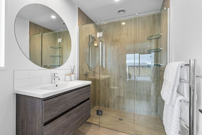 Photo of property in 15 Duporth Road, Rolleston, 7614