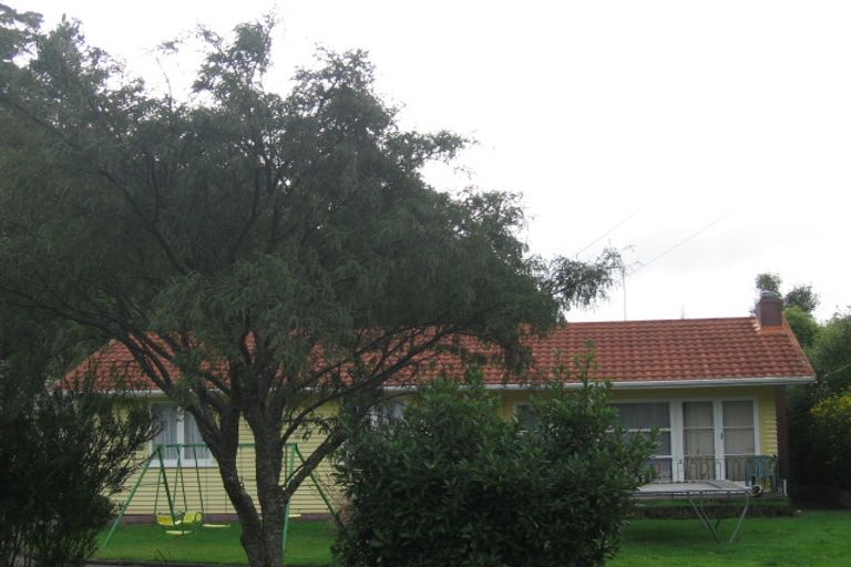 Photo of property in 22 Korau Grove, Stokes Valley, Lower Hutt, 5019