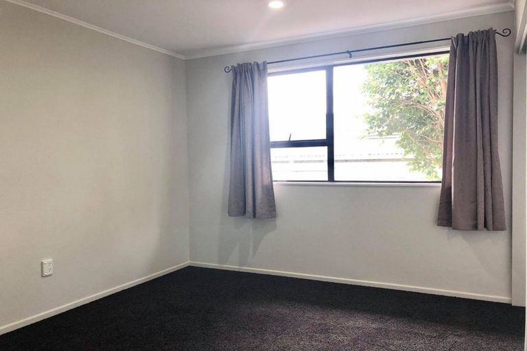 Photo of property in 36 Gardenia Avenue, Bell Block, New Plymouth, 4312