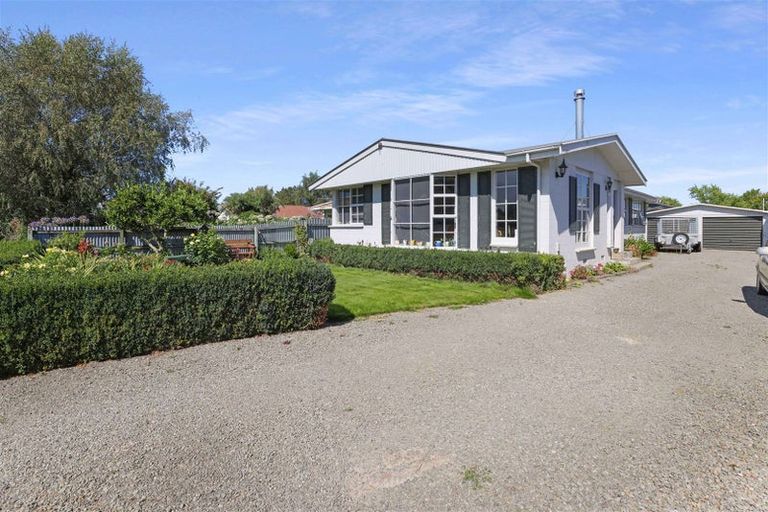 Photo of property in 25 Buckleys Terrace, Tinwald, Ashburton, 7700