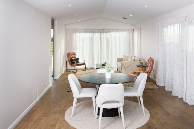 Photo of property in 12 Ruia Crescent, Cambridge, 3434