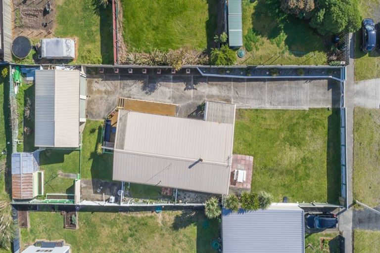 Photo of property in 4 Himatangi Street, Himatangi Beach, Foxton, 4891