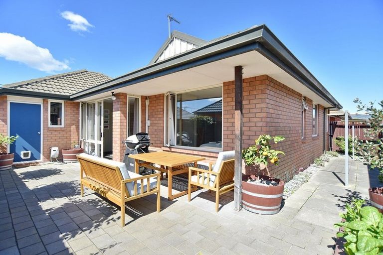 Photo of property in 2/109 Antigua Street, Addington, Christchurch, 8024