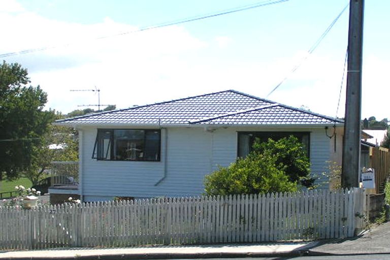 Photo of property in 192 Forrest Hill Road, Forrest Hill, Auckland, 0620