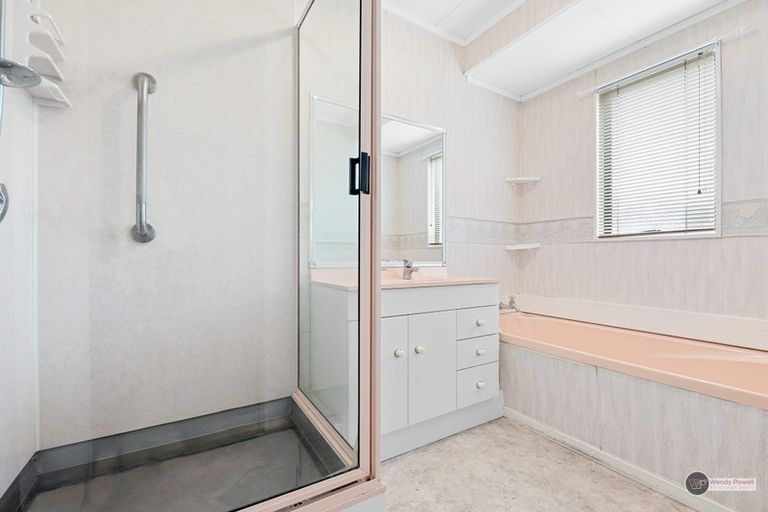 Photo of property in 9 Cooper Street, Taita, Lower Hutt, 5011