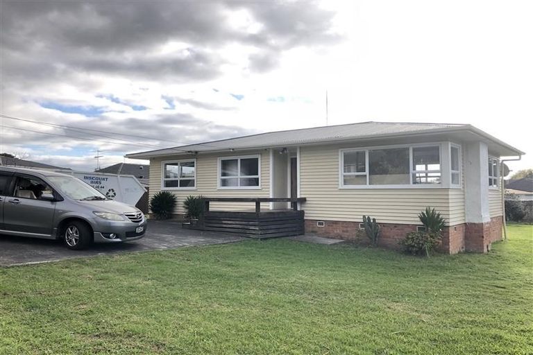 Photo of property in 15 O'connor Street, Otara, Auckland, 2023