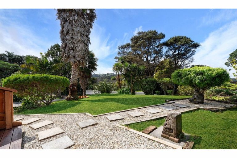 Photo of property in 673 Huia Road, Parau, Auckland, 0604