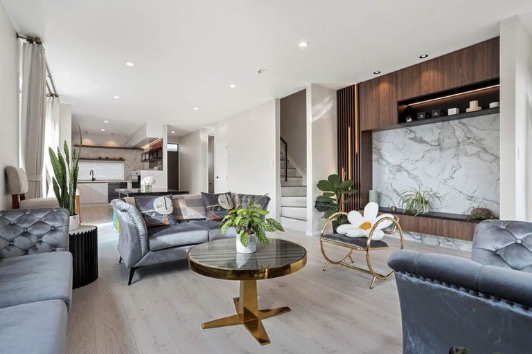 Photo of property in 62 Wallace Road, Hobsonville, Auckland, 0616