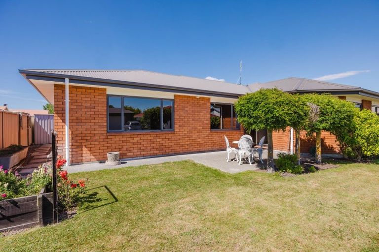 Photo of property in 22 Belgrove Place, Waipukurau, 4200