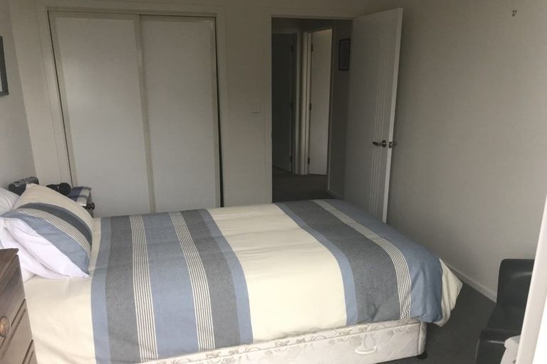 Photo of property in 1/5 Florance Place, Parklands, Christchurch, 8083