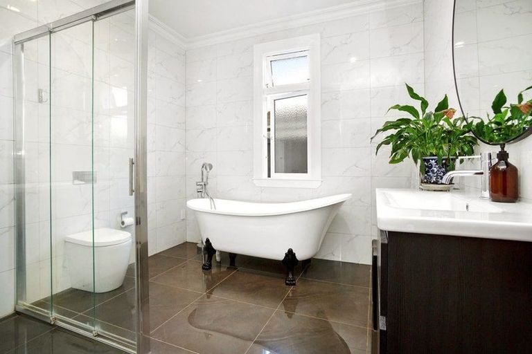Photo of property in 50 William Street, Petone, Lower Hutt, 5012