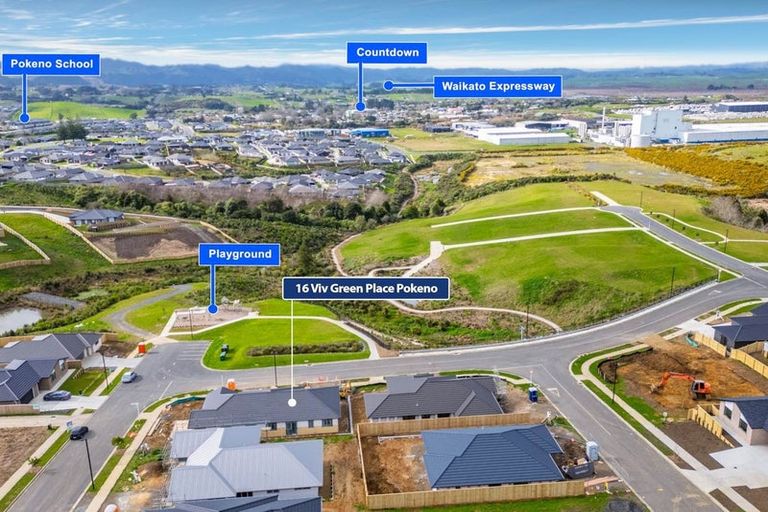 Photo of property in 16 Viv Green Place, Pokeno, 2402