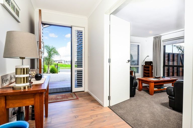 Photo of property in 16 Jennian Avenue, Rototuna North, Hamilton, 3210