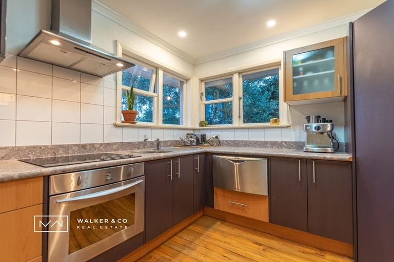 Photo of property in 12 Iris Grove, Trentham, Upper Hutt, 5018