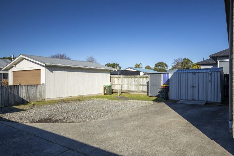 Photo of property in 389 Carrington Street, Upper Vogeltown, New Plymouth, 4310