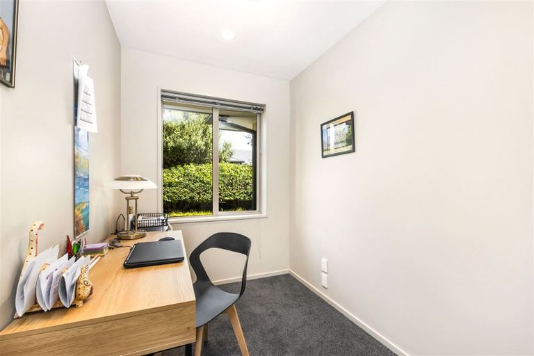 Photo of property in 12 Marguerite Place, Aidanfield, Christchurch, 8025