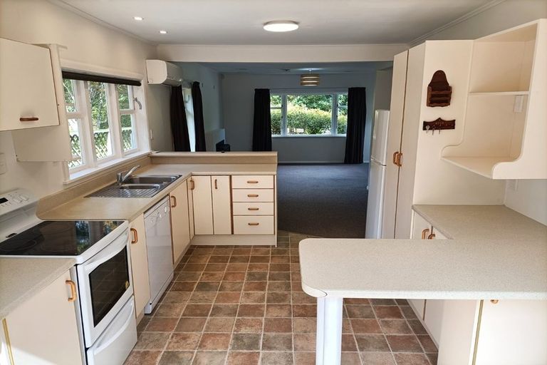 Photo of property in 48 Awarua Street, Ngaio, Wellington, 6035