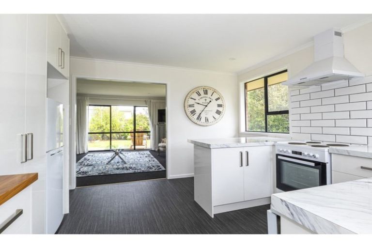 Photo of property in 2/347 Church Street, West End, Timaru, 7910