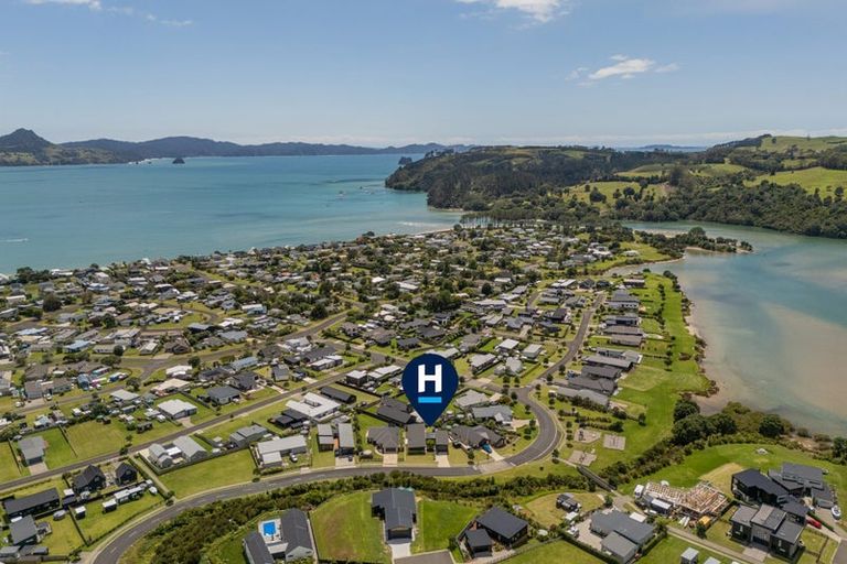 Photo of property in 31 Longreach Drive, Cooks Beach, Whitianga, 3591