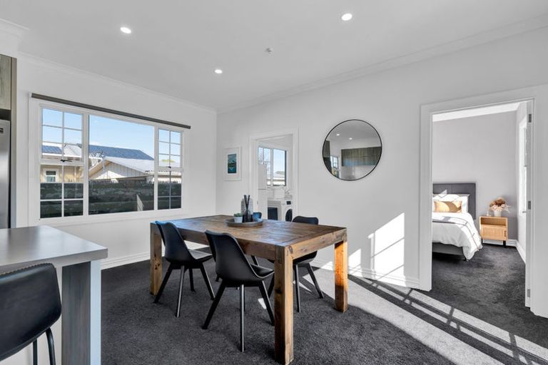 Photo of property in 11 Fantham Street, Hawera, 4610