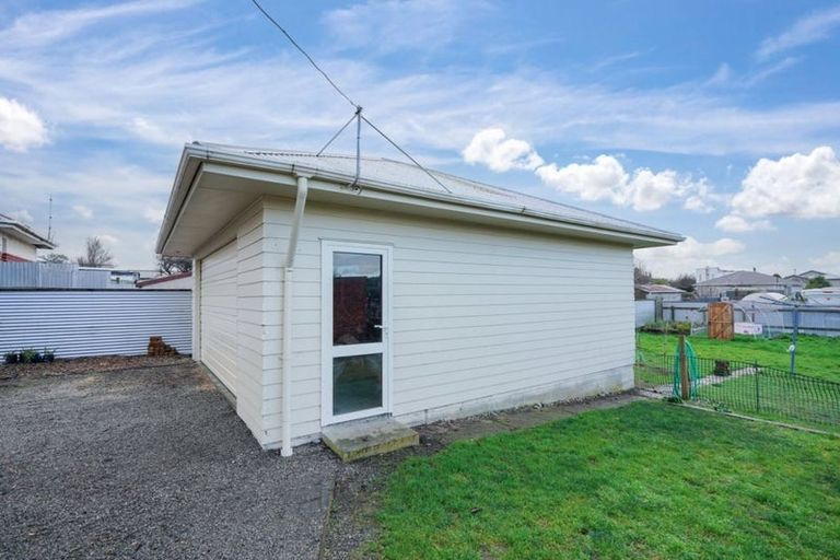 Photo of property in 26 Dyson Street, Strathern, Invercargill, 9812