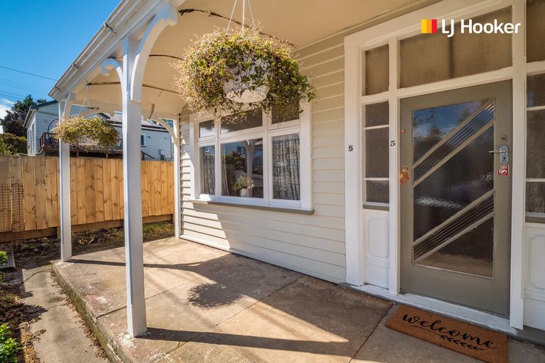 Photo of property in 5 Exmouth Street, Abbotsford, Dunedin, 9018