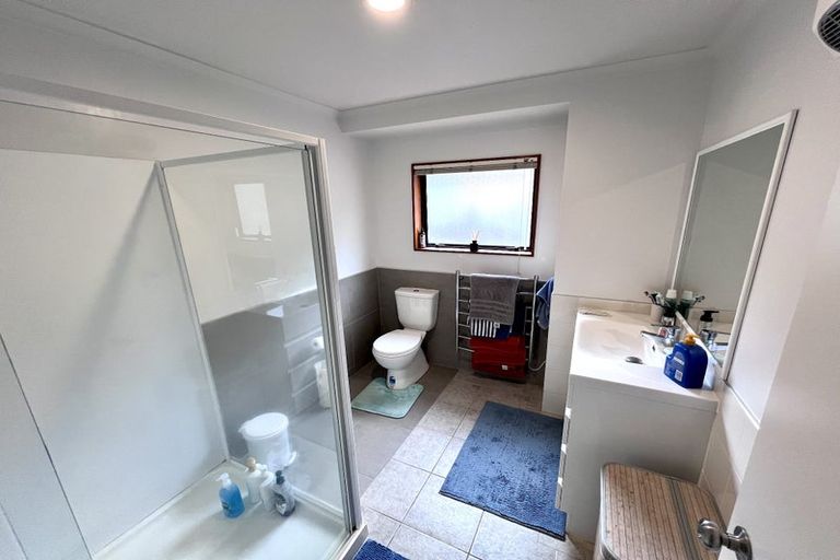 Photo of property in 29 Greenview Lane, Red Beach, 0932