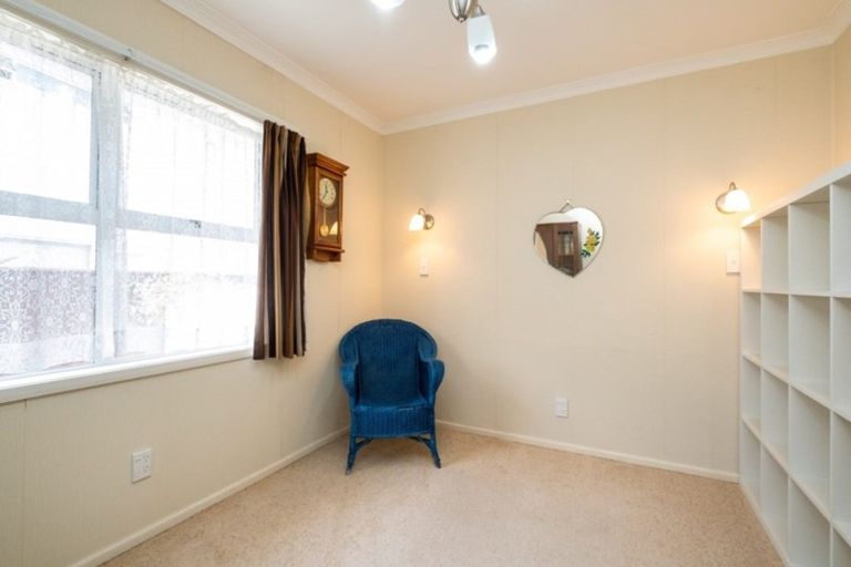 Photo of property in 10 Meeanee Quay, Westshore, Napier, 4110