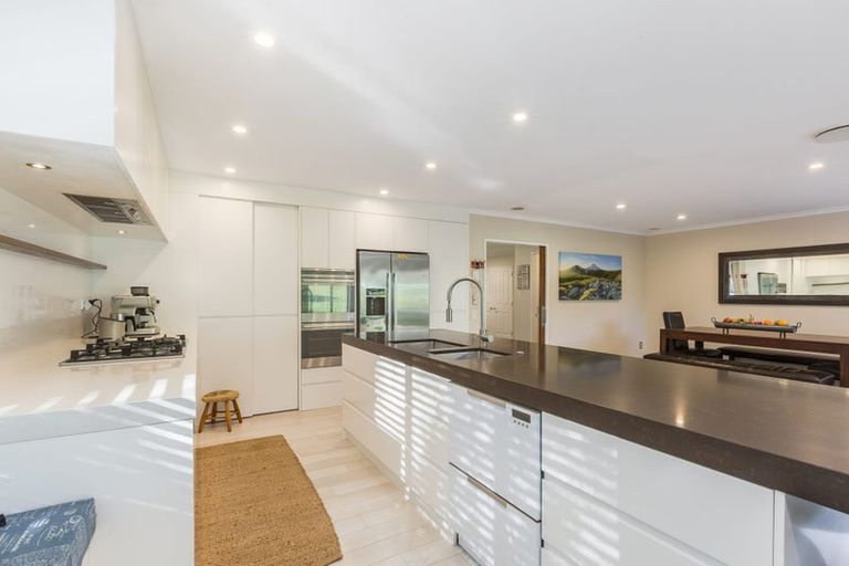 Photo of property in 8 Bowman Place, Whitby, Porirua, 5024