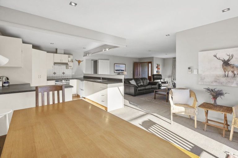 Photo of property in 45 Kings Drive, Wanaka, 9305